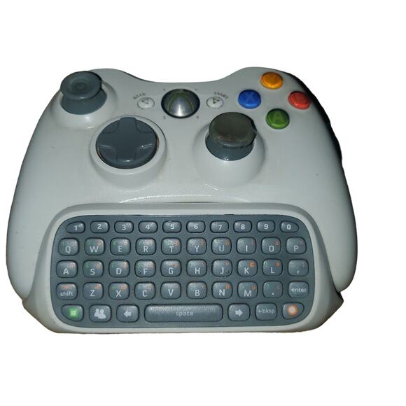 Controller with Chatpad - Picture 1 of 2